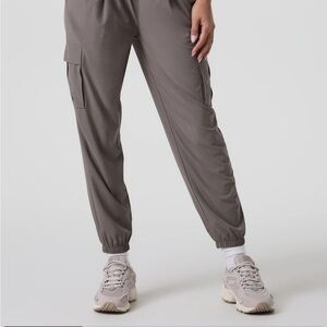 Vuori Women's Villa Jogger - Color Chia